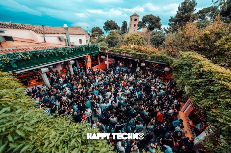 OPENING HAPPY TECHNO BARCELONA - OPEN AIR / DAYTIME LA TERRRAZZA - HAPPY TECHNO